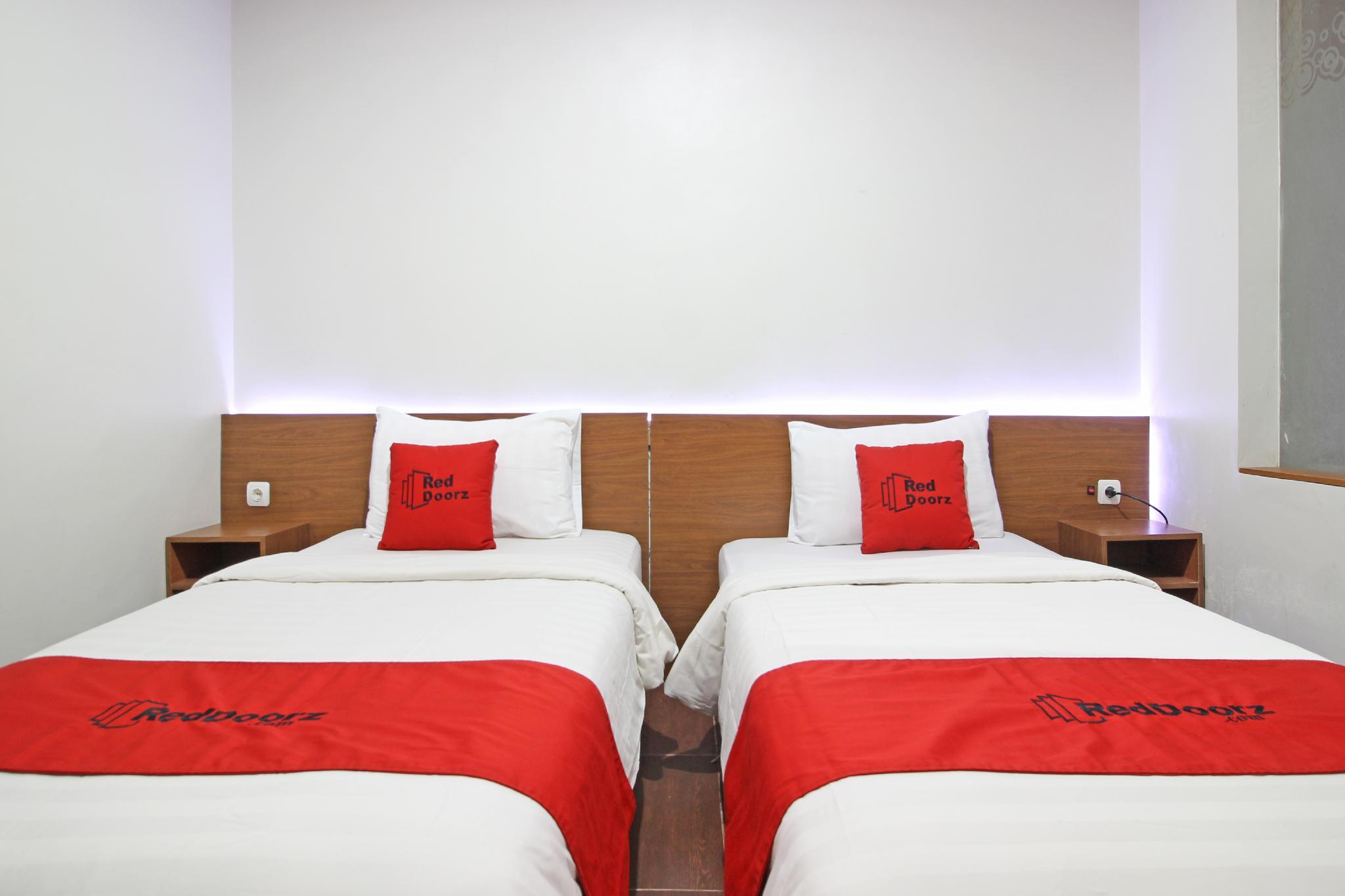 Reddoorz Near Jogja City Mall Melati Ngoại thất bức ảnh