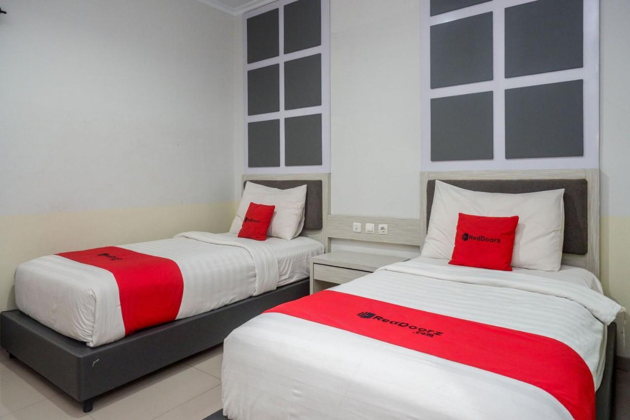 Reddoorz Near Jogja City Mall Melati Ngoại thất bức ảnh